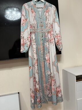 Floral V-Neck Maxi Dress in Light Blue and Pink